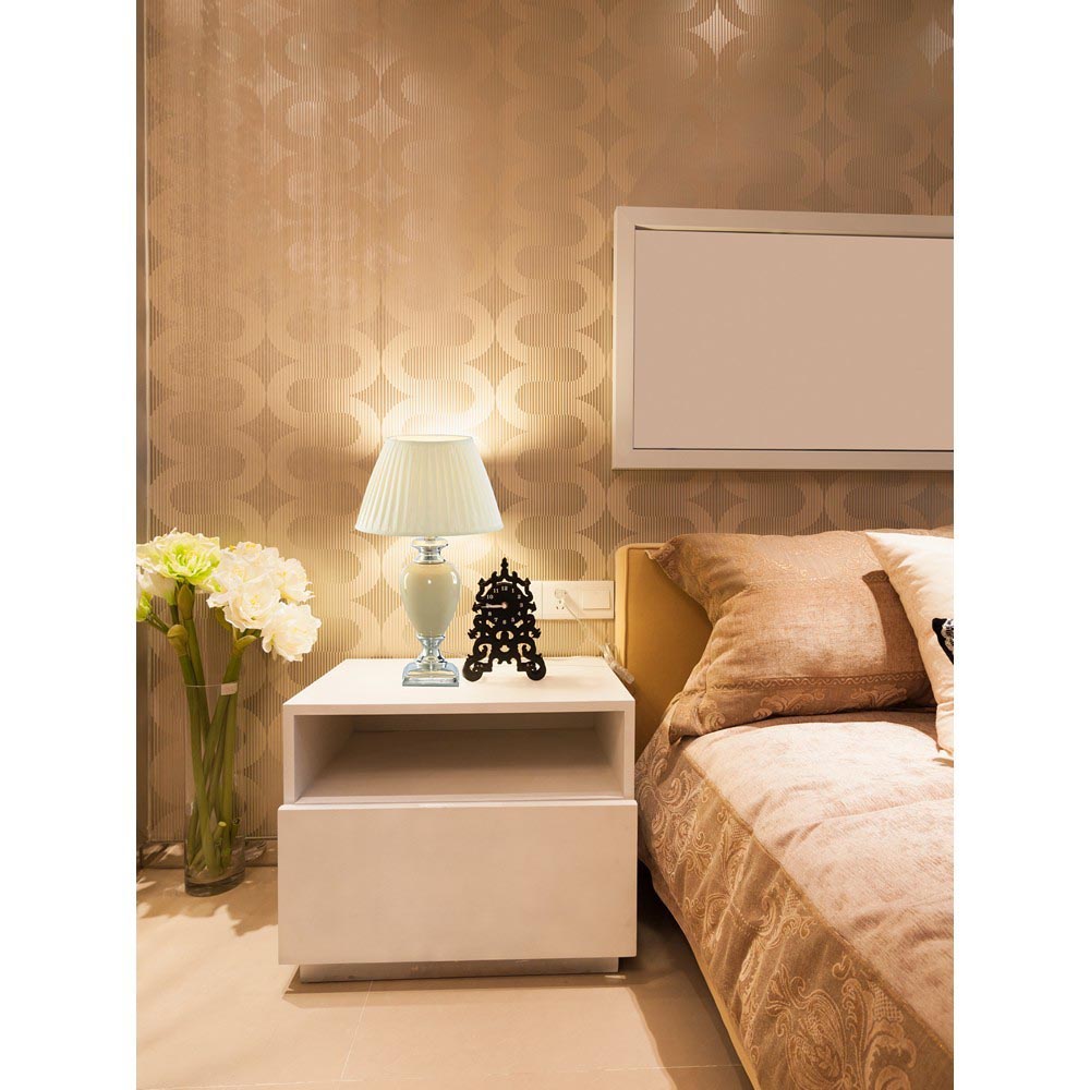 Интерьерная настольная лампа Radisson A5199LT-1WH